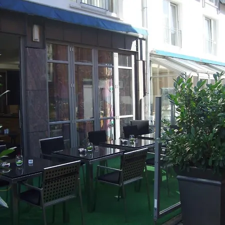 Wiedenbrueck فندق 3*